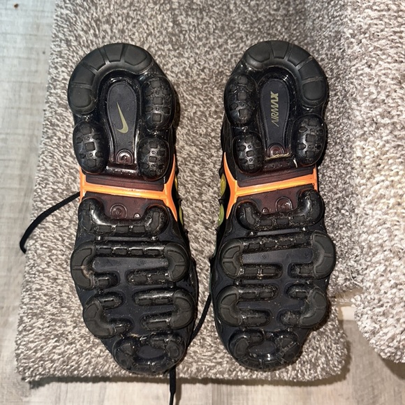 Nike vapormax tropical sunset (women’s) - Picture 4 of 4